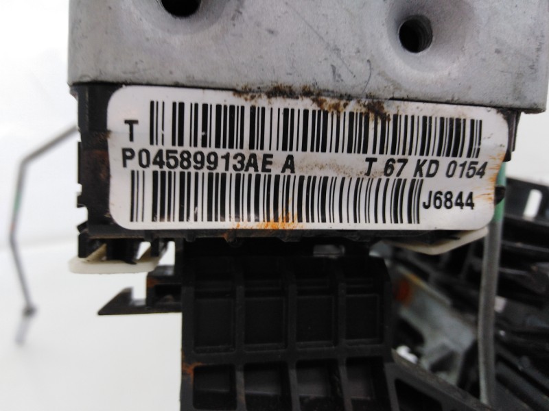 Recambio de cerradura puerta delantera izquierda para fiat freemont (345) urban referencia OEM IAM P04589913AE  E2-B2-49-2