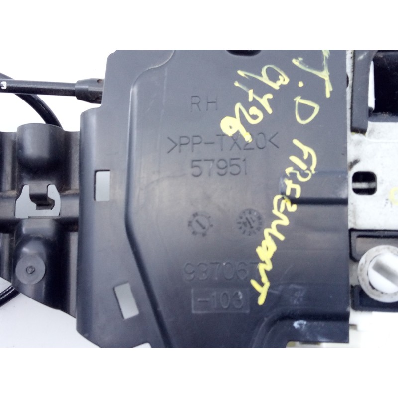 Recambio de cerradura puerta trasera derecha para fiat freemont (345) urban referencia OEM IAM P04589914ADA 937067 E2- B2-49-1