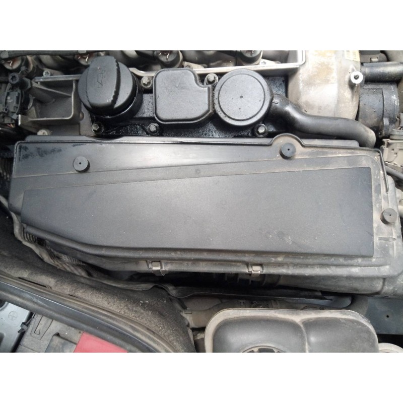 Recambio de filtro aire para mercedes-benz clase c (w203) sportcoupe c 220 cdi (la) (203.708) referencia OEM IAM   