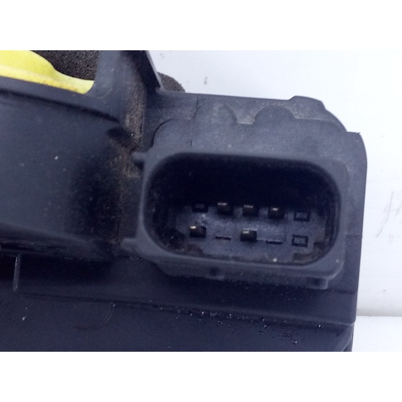 Recambio de cerradura puerta delantera izquierda para opel insignia sports tourer cosmo referencia OEM IAM 13503801 A 1101120090