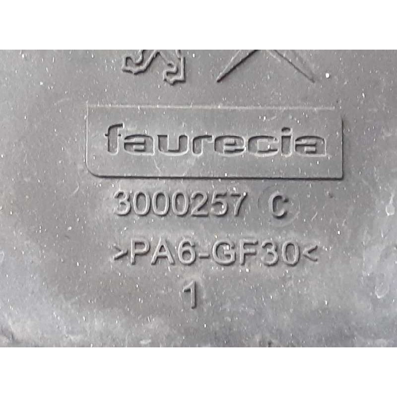 Recambio de electroventilador para citroën c5 berlina seduction referencia OEM IAM 3000257  P2-B8-24