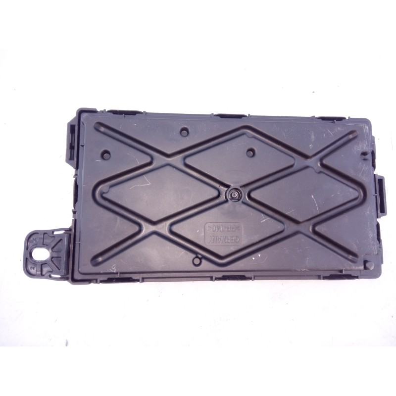 Recambio de caja reles / fusibles para bmw serie 4 coupe (f32) 420d luxury line referencia OEM IAM 6135680905301 A2C30450422 E3-