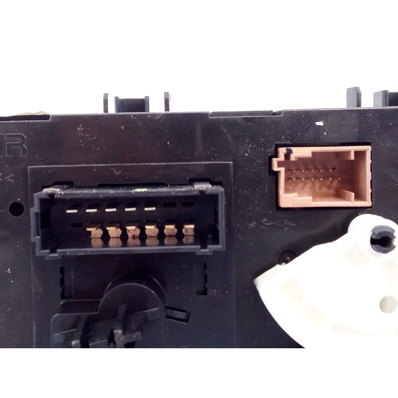 Recambio de mando calefaccion / aire acondicionado para citroën c3 collection referencia OEM IAM 770302 Z8510001 E3-B2-38-1