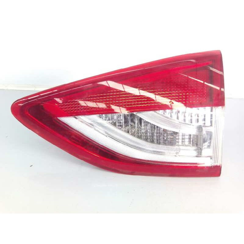 Recambio de piloto trasero derecho porton para ford kuga (cbs) referencia OEM IAM CV4413A602BG  E2-B3-27-2