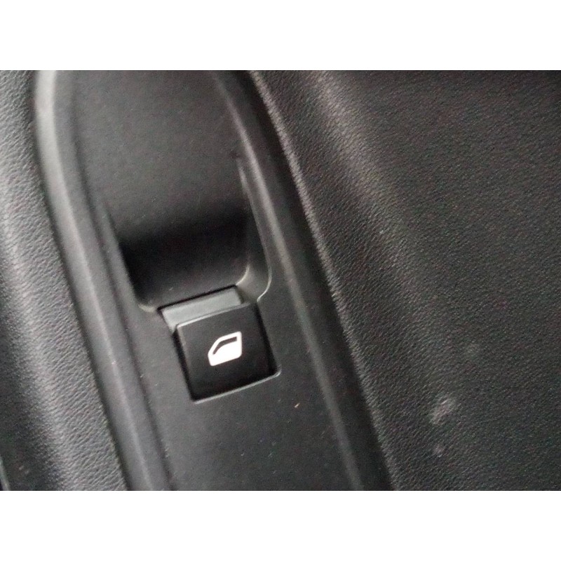 Recambio de mando elevalunas delantero derecho para citroën c3 collection referencia OEM IAM   