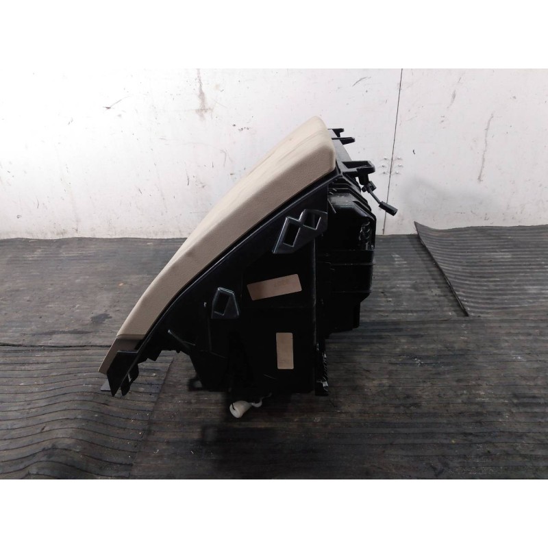 Recambio de guantera para land rover evoque pure referencia OEM IAM HJ3214K016BA  P2-B3-27