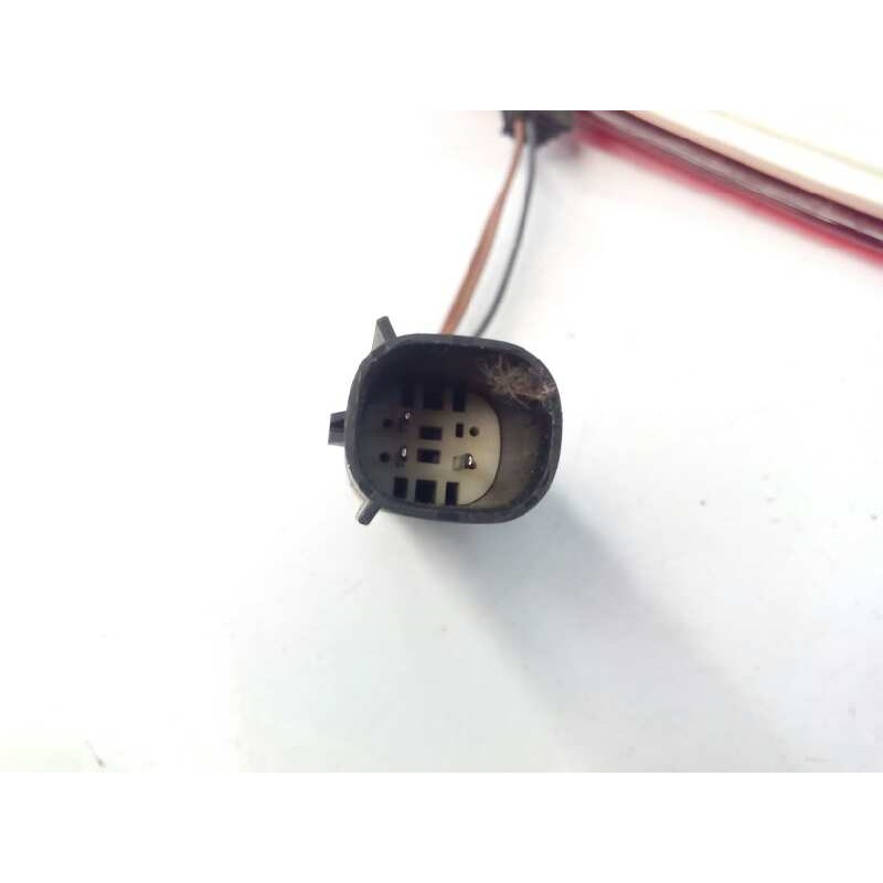 Recambio de piloto trasero izquierdo porton para ford kuga (cbs) referencia OEM IAM CV4413A603BG 90021833 E2-B3-27-2