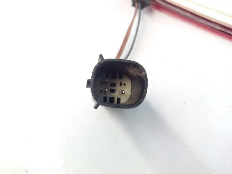 Recambio de piloto trasero izquierdo porton para ford kuga (cbs) referencia OEM IAM CV4413A603BG 90021833 E2-B3-27-2