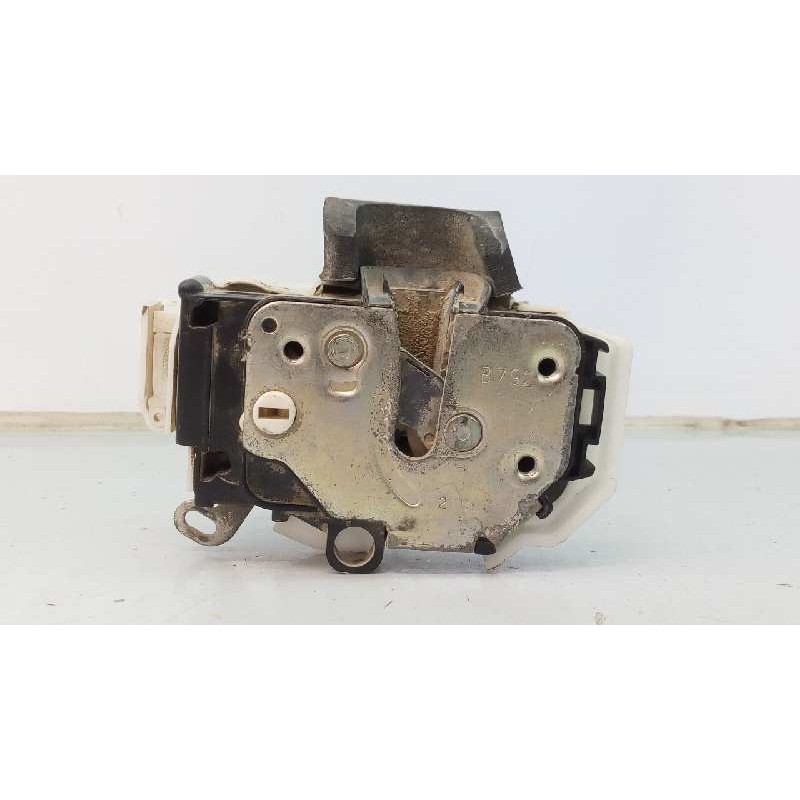 Recambio de cerradura maletero / porton para citroën nemo basis referencia OEM IAM 1359947080 Y08D212PMPD E1-A4-8-2