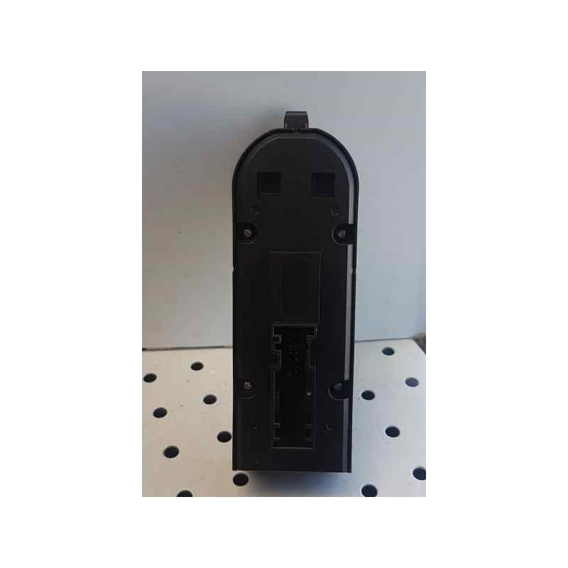 Recambio de mando elevalunas delantero izquierdo para opel astra h ber. referencia OEM IAM OPE7120 NUEVO T2-3-B4-4