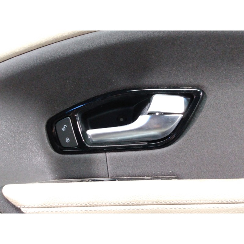 Recambio de guarnecido puerta delantera derecha para land rover evoque pure referencia OEM IAM   P2-B3-22