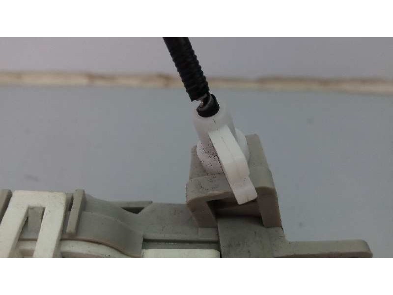 Recambio de cerradura puerta trasera derecha para audi a5 sportback (8t) 2.0 tdi (140kw) referencia OEM IAM 8K0839016H  E1-B6-24