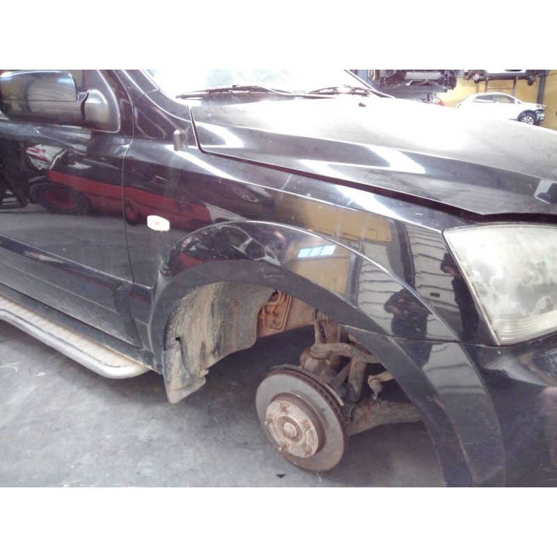 Recambio de aleta delantera derecha para kia sorento 2.5 crdi ex referencia OEM IAM   