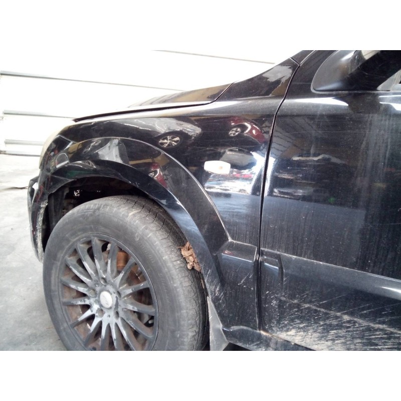 Recambio de aleta delantera izquierda para kia sorento 2.5 crdi ex referencia OEM IAM   