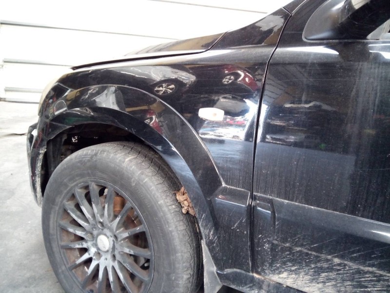 Recambio de aleta delantera izquierda para kia sorento 2.5 crdi ex referencia OEM IAM   