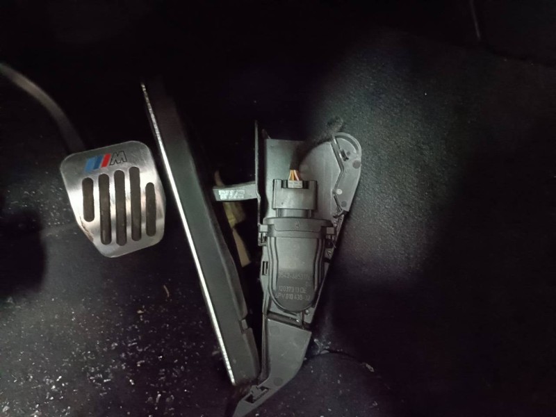 Recambio de pedal acelerador para bmw serie 4 coupe (f32) 420d luxury line referencia OEM IAM 6853176  