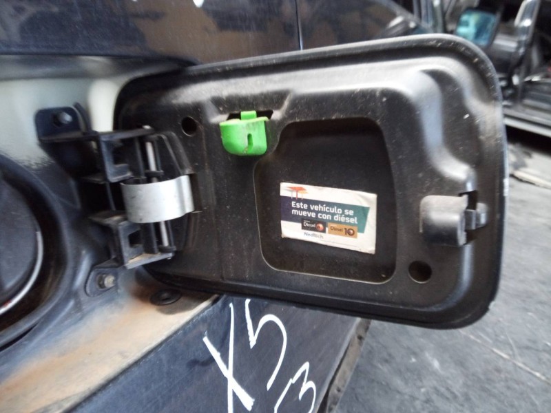 Recambio de tapa exterior combustible para bmw x5 (e53) 3.0d referencia OEM IAM   