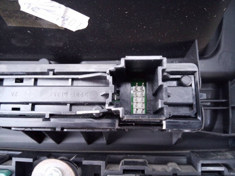 Recambio de sistema audio / radio cd para opel insignia sports tourer cosmo referencia OEM IAM 13332702 128448426 E3-A5-34-2