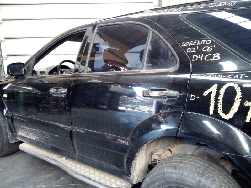 Recambio de puerta trasera izquierda para kia sorento 2.5 crdi ex referencia OEM IAM   