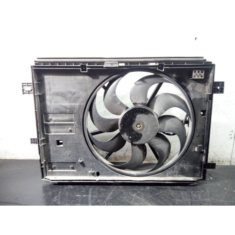 Recambio de electroventilador para citroën c4 picasso attraction referencia OEM IAM 9673999980  P2-B9-5
