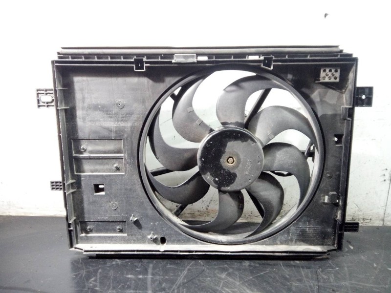Recambio de electroventilador para citroën c4 picasso attraction referencia OEM IAM 9673999980  P2-B9-5