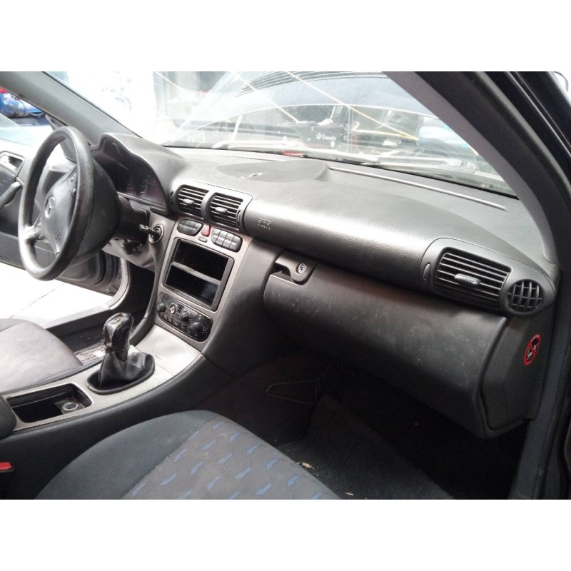 Recambio de salpicadero para mercedes-benz clase c (w203) sportcoupe c 220 cdi (la) (203.708) referencia OEM IAM   