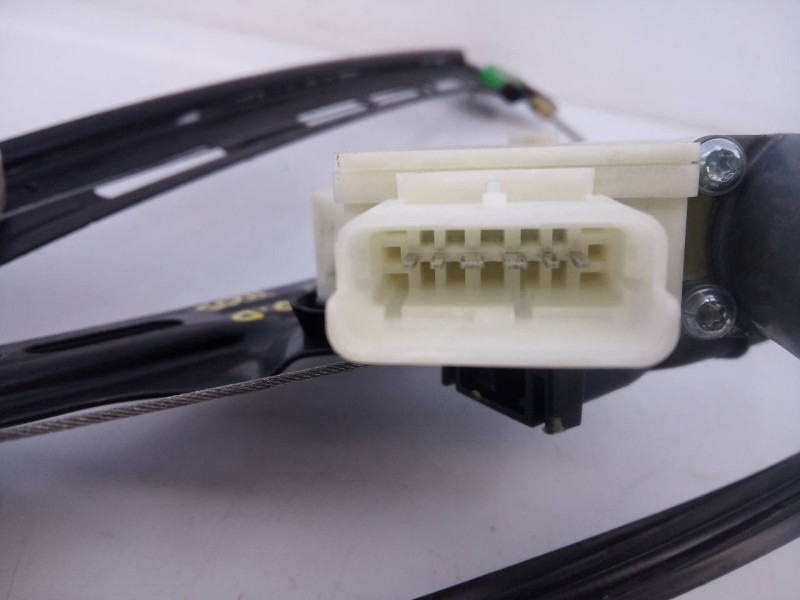 Recambio de elevalunas delantero derecho para citroën c4 picasso attraction referencia OEM IAM 9675288880  E1-A4-35-2