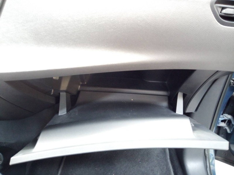 Recambio de guantera para citroën c4 picasso attraction referencia OEM IAM   