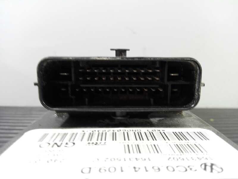 Recambio de abs para volkswagen passat berlina (3c2) edition referencia OEM IAM 3C0614109D HC72560813DEQ P3-A8-28-4