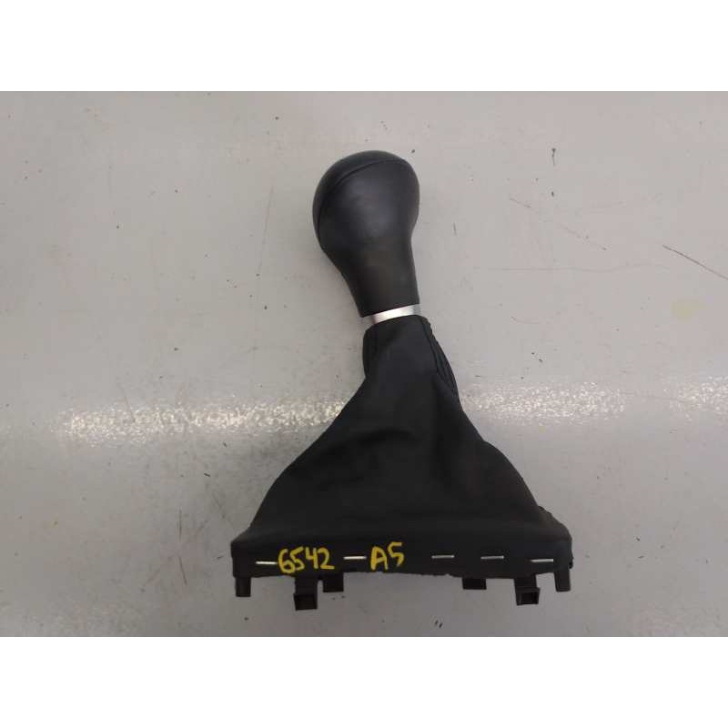 Recambio de pomo palanca cambio para audi a5 sportback (8t) 2.0 tdi (140kw) referencia OEM IAM   E2-A1-3-7
