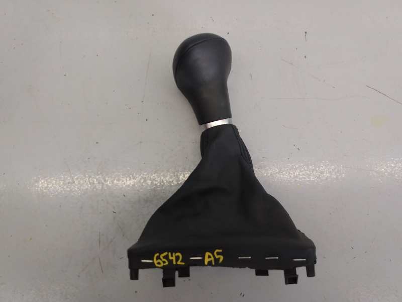 Recambio de pomo palanca cambio para audi a5 sportback (8t) 2.0 tdi (140kw) referencia OEM IAM   E2-A1-3-7
