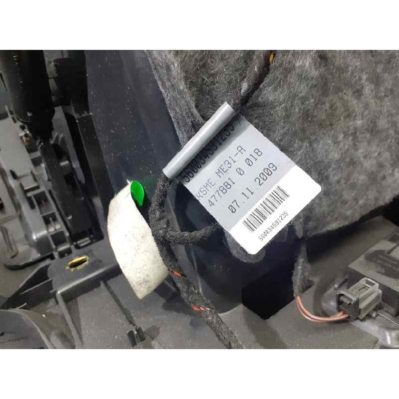 Recambio de guantera para audi a4 avant (8k5) (2008) básico referencia OEM IAM 8K1857035B 320010211870010 P2-A3-14