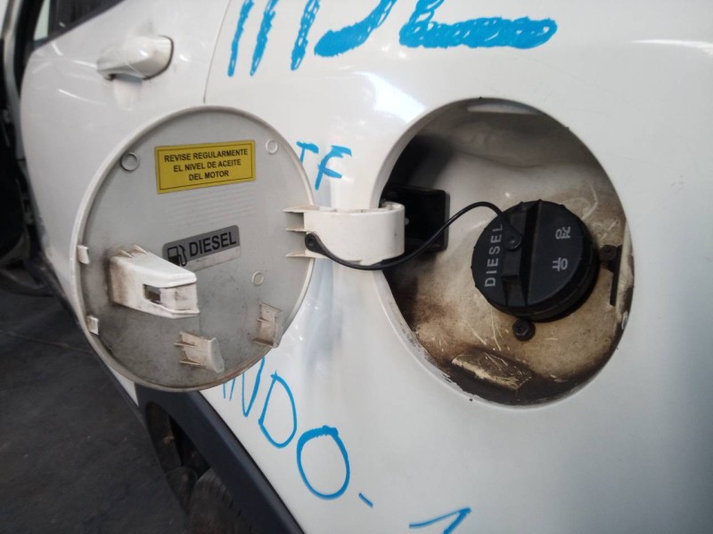 Recambio de tapa exterior combustible para ssangyong korando crystal 4x2 referencia OEM IAM   