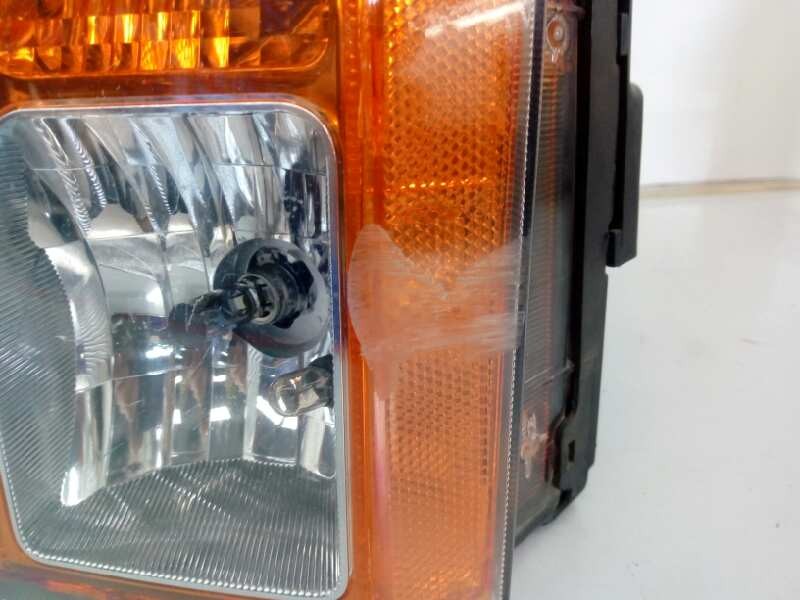 Recambio de faro izquierdo xenon para land rover discovery v6 td se referencia OEM IAM XBC500092 5H2213W030RA E1-B4-13-1