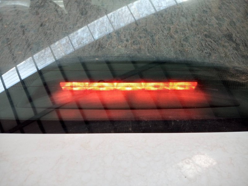 Recambio de luz central de freno para citroën c-elysée exclusive referencia OEM IAM   