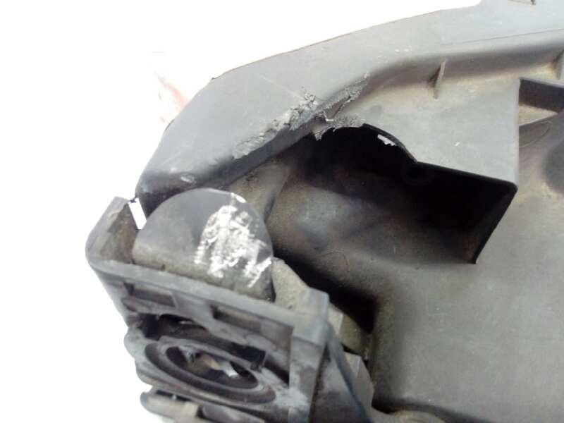 Recambio de faro izquierdo xenon para land rover discovery v6 td se referencia OEM IAM XBC500092 5H2213W030RA E1-B4-13-1