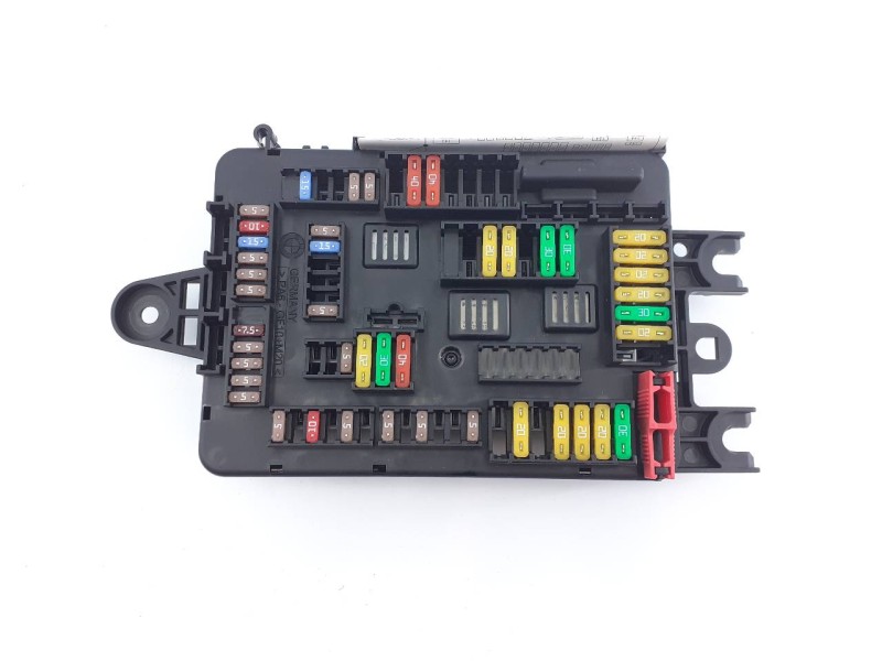 Recambio de caja reles / fusibles para bmw serie 2 coupe (f22) 220d m sport referencia OEM IAM 933788002  E3-A2-41-3