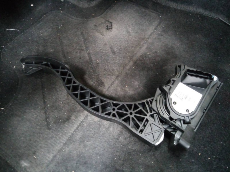 Recambio de pedal acelerador para citroën c4 picasso attraction referencia OEM IAM 9674829780  