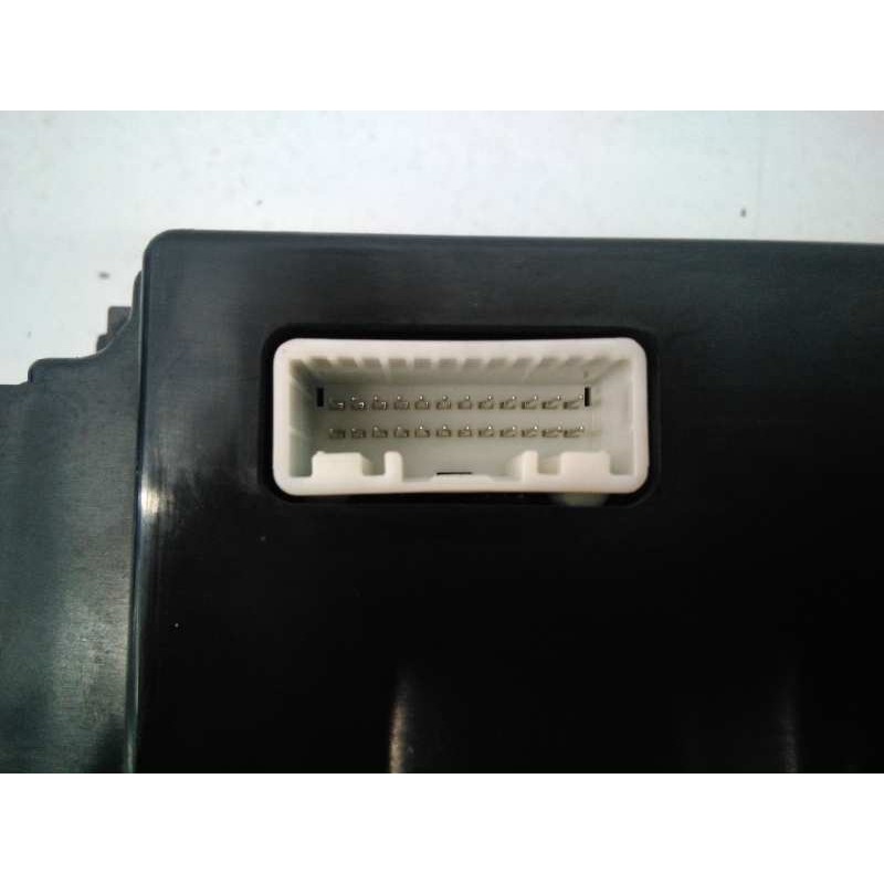 Recambio de mando climatizador para land rover discovery v6 td se referencia OEM IAM MB1465706190 JFC501090 E3-B3-13-2