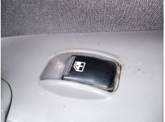 MANDO ELEVALUNAS DELANTERO DERECHO 