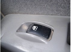 MANDO ELEVALUNAS TRASERO DERECHO 