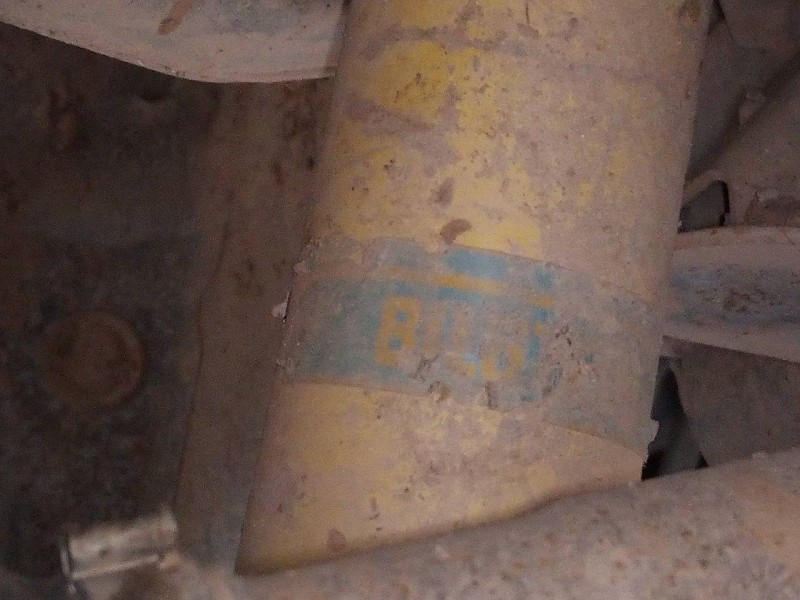 Recambio de amortiguador delantero derecho para mitsubishi montero (v60/v70) 3.2 di-d gls (3-ptas.) referencia OEM IAM   