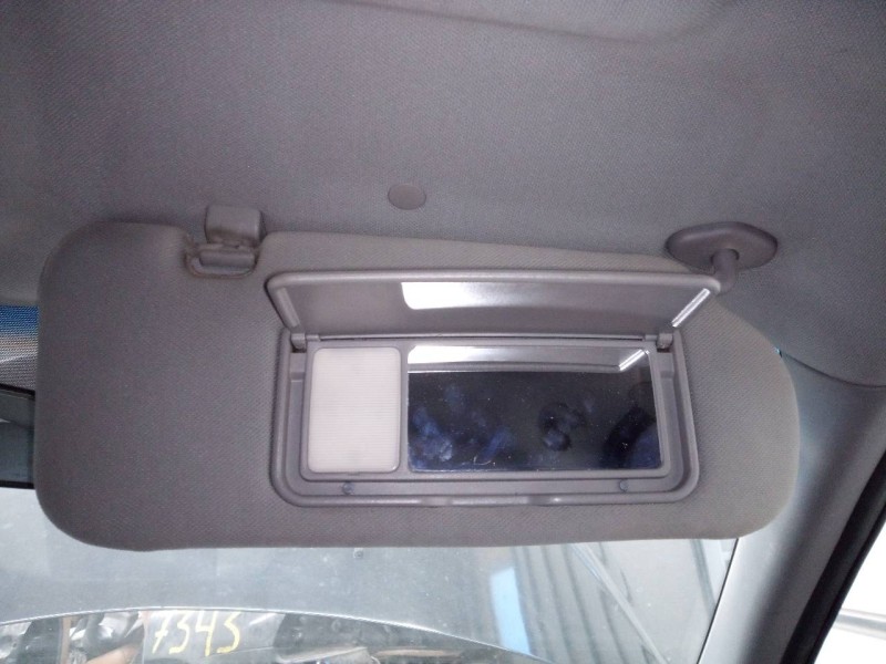 Recambio de parasol derecho para kia sorento 2.5 crdi ex referencia OEM IAM   