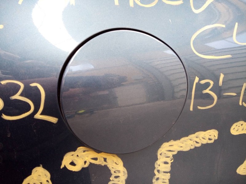 Recambio de tapa exterior combustible para citroën c4 picasso attraction referencia OEM IAM   