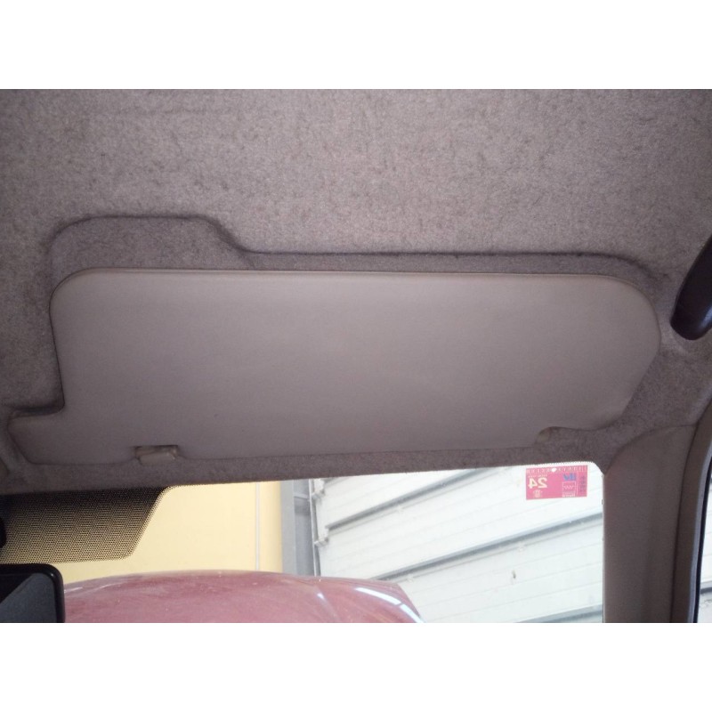 Recambio de parasol derecho para nissan terrano/terrano.ii (r20) se (5-ptas.) referencia OEM IAM   