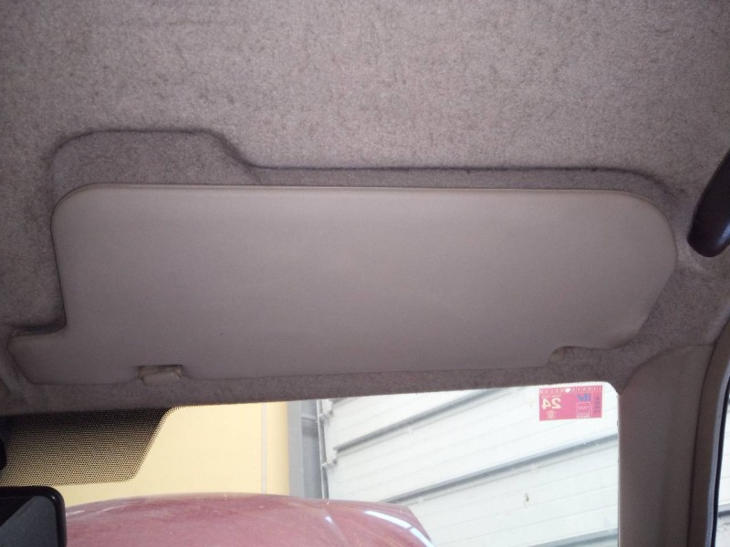 Recambio de parasol derecho para nissan terrano/terrano.ii (r20) se (5-ptas.) referencia OEM IAM   