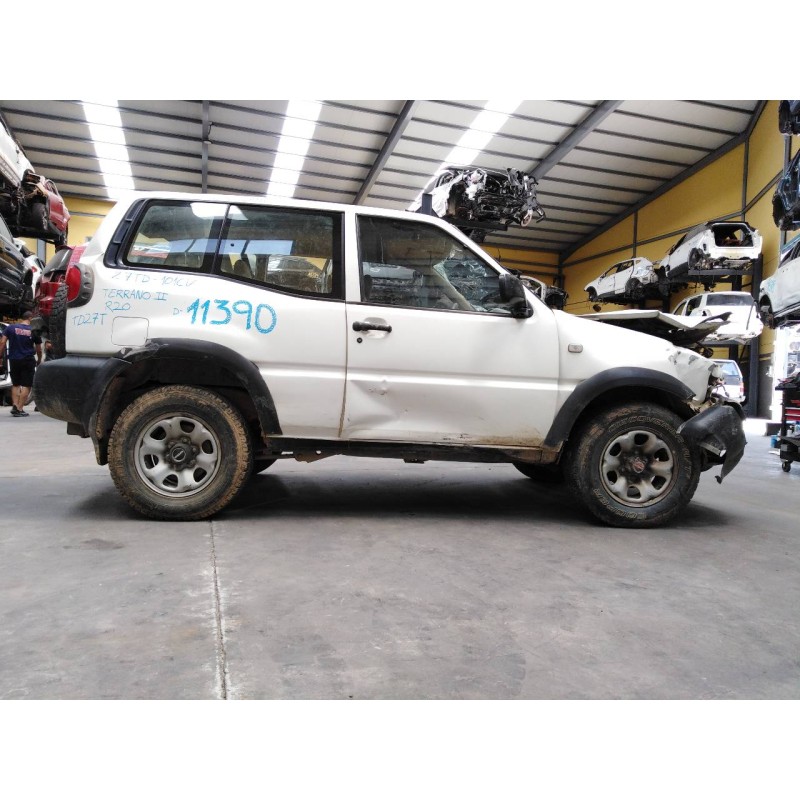 nissan terrano/terrano.ii (r20) del año 2001