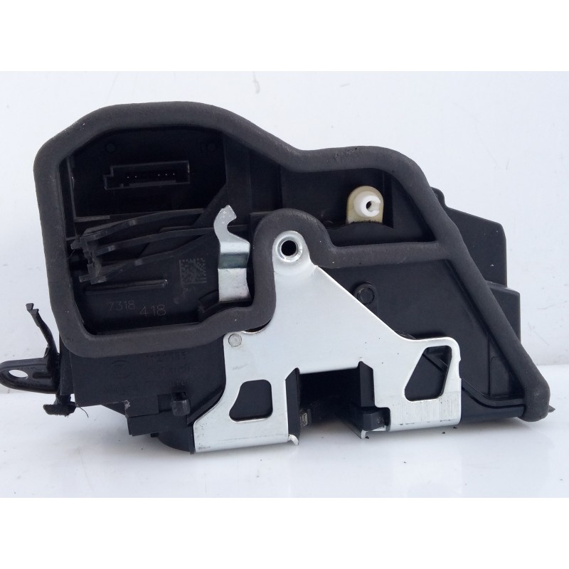 Recambio de cerradura puerta trasera derecha para bmw x3 (f25) xdrive 20d referencia OEM IAM 7318418 I120085 