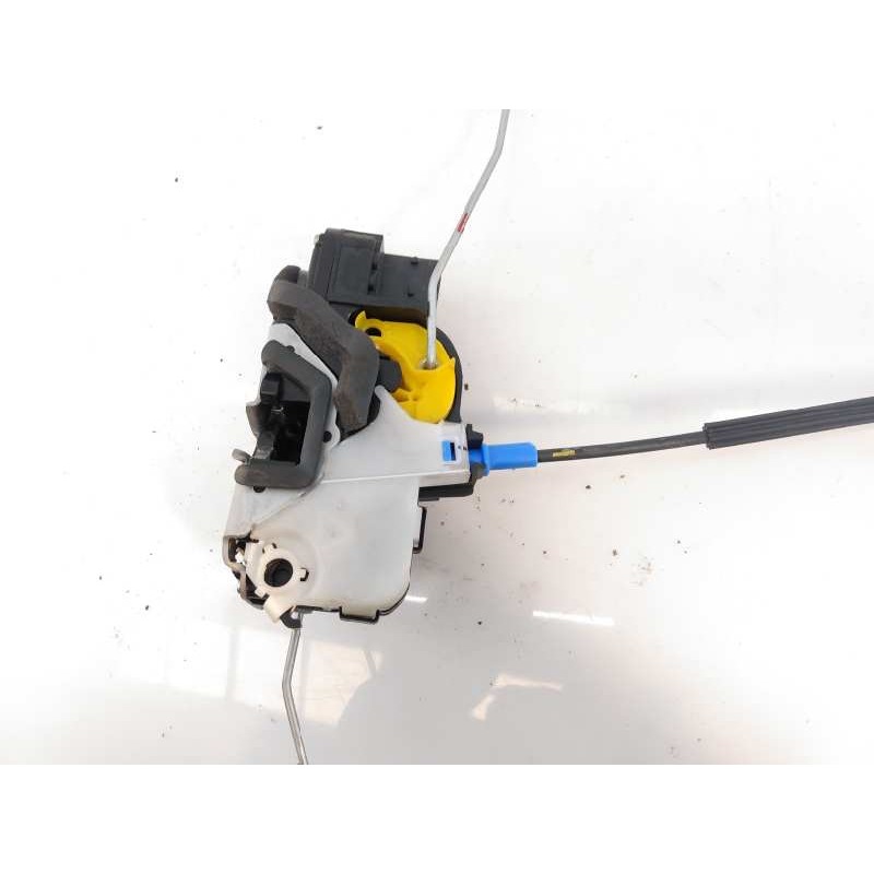 Recambio de cerradura puerta delantera izquierda para opel mokka excellence referencia OEM IAM 13579522  E2-B6-10-2