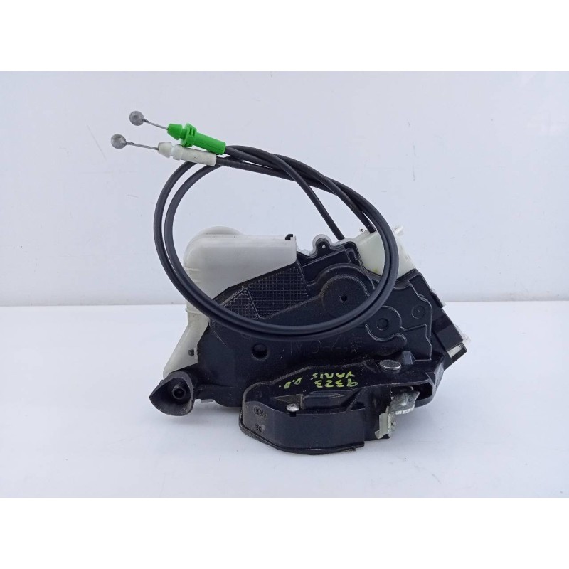 Recambio de cerradura puerta delantera derecha para toyota yaris hsd city referencia OEM IAM   E2-B4-20-1